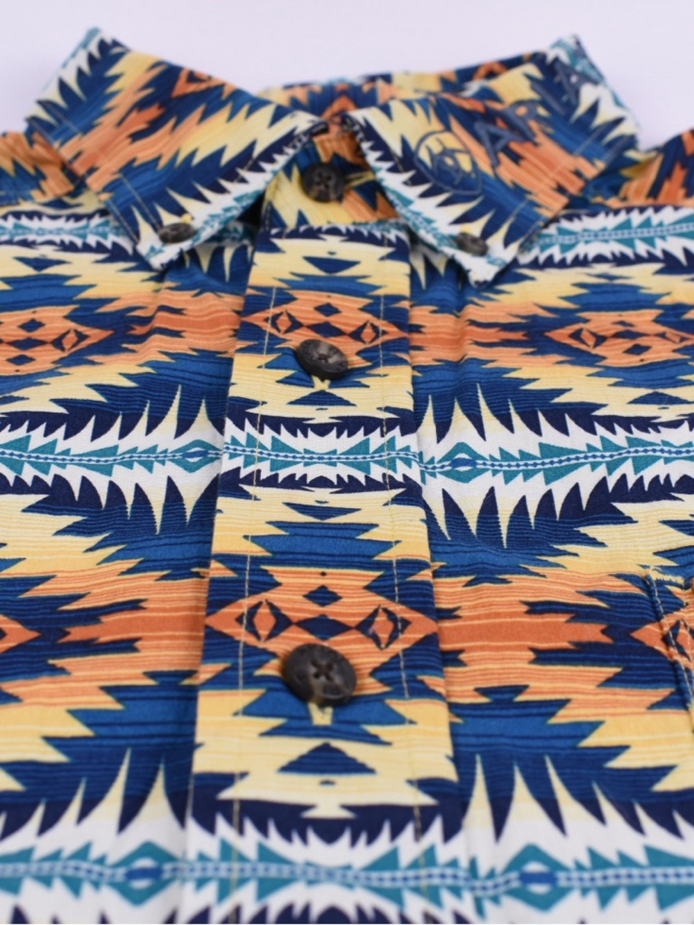 Ariat x Pendleton Shirt - Picture 3 of 10